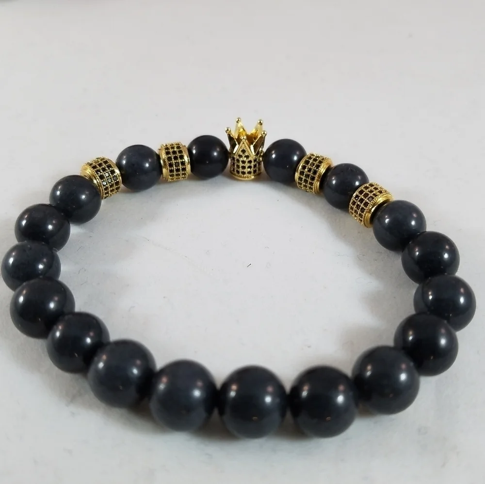 Hand Crafted Natural Stone Crown Stretch Bracelet 7.5” Gemstone Gray Charm